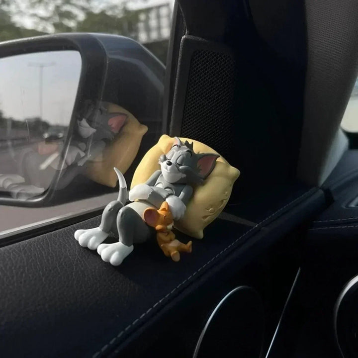 Tom Cat & Jerry Mouse Figurines