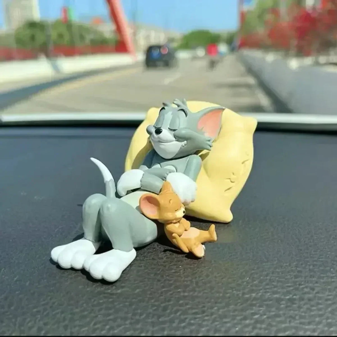Tom Cat & Jerry Mouse Figurines