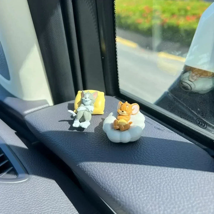 Tom Cat & Jerry Mouse Figurines